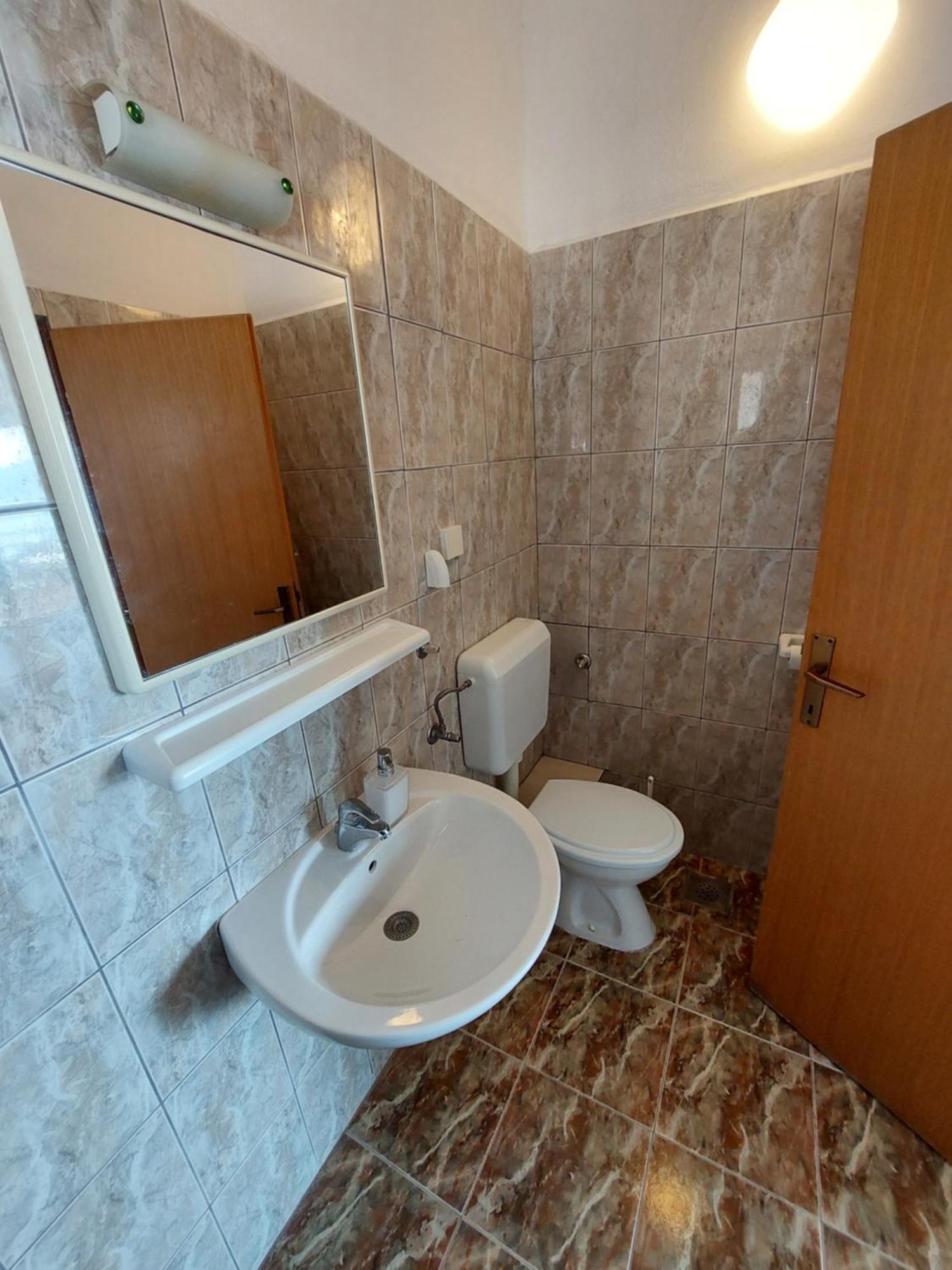 Apartmani Korljan Gradac  Exterior photo